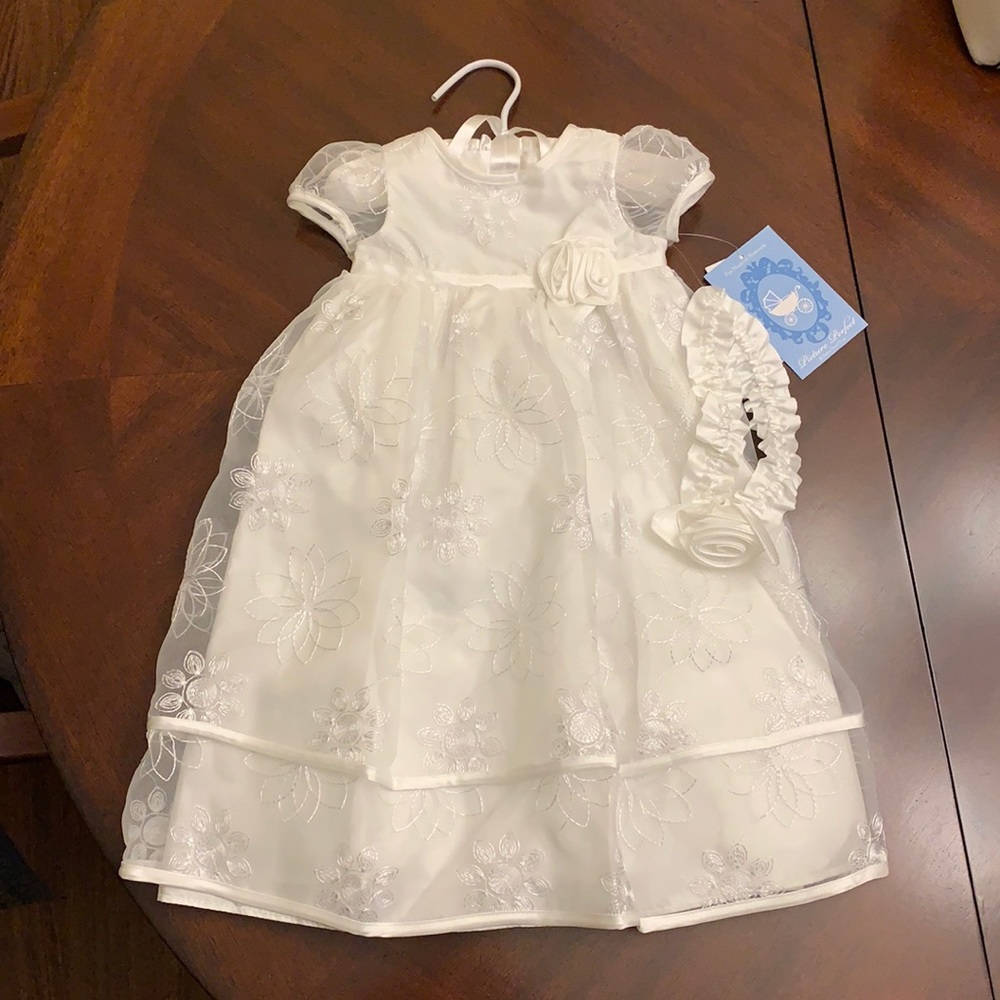 Sweet Heart Rose Picture Perfect baby dress 3/6 months.